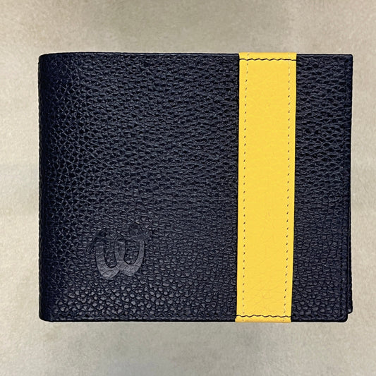 Wallet coin compartment with flap and steel ring, handmade by R.Horns Vienna