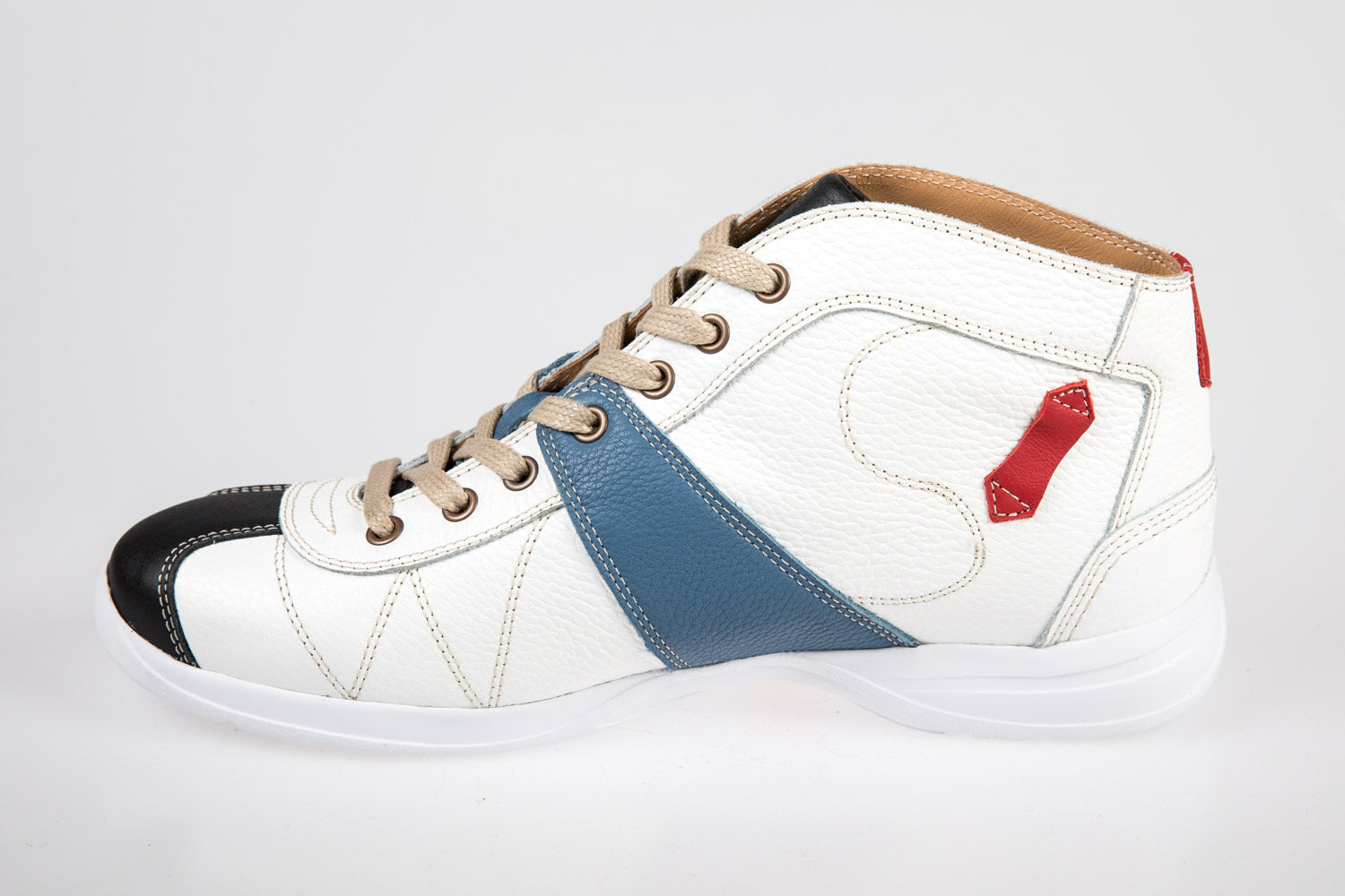 "The Kicker" -Retro Sneaker weiß/blau/schwarz - Vibram®