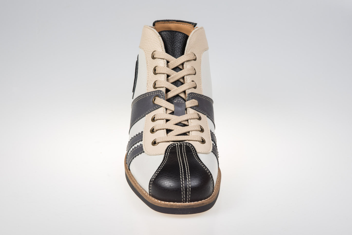 "The Racer" Retro Sneaker Leder_ schwarz/weiß/grau