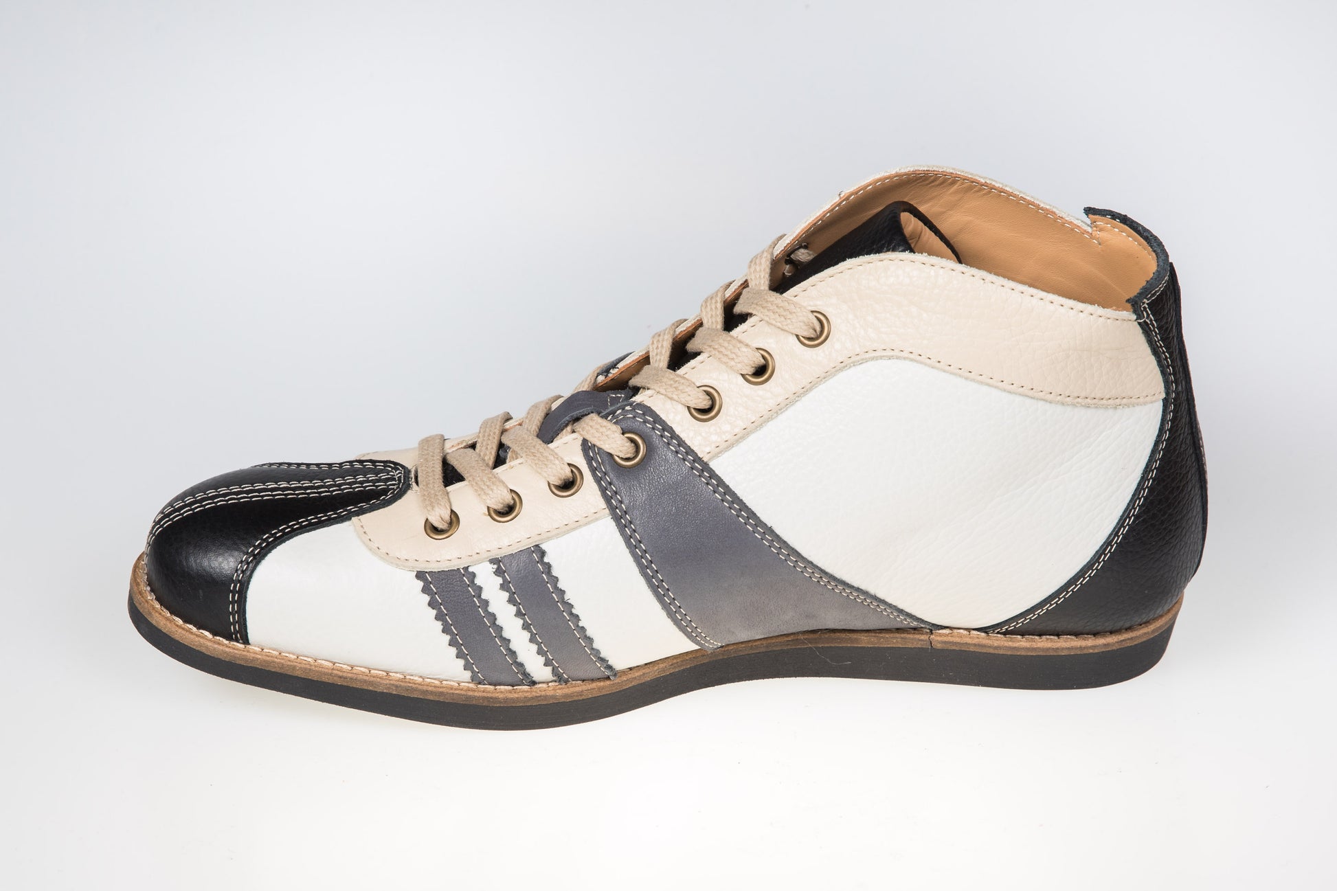 "The Racer" Retro Sneaker Leder_ schwarz/weiß/grau