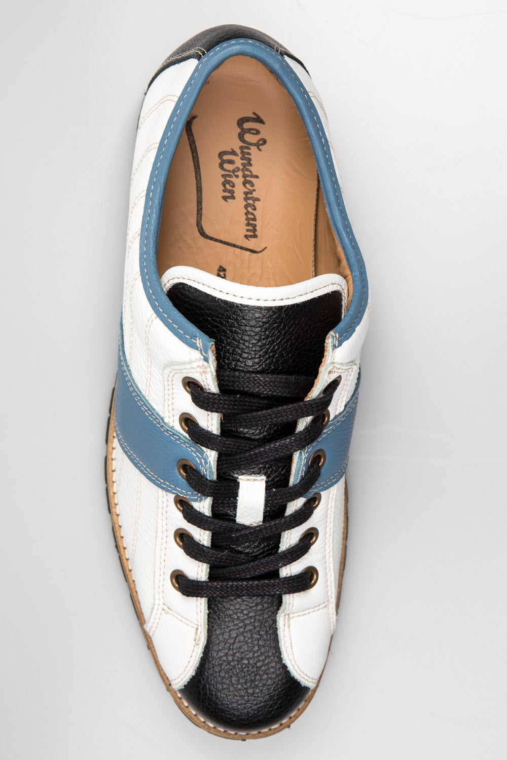 "The Bowler" - white/blue/black - Vibram®