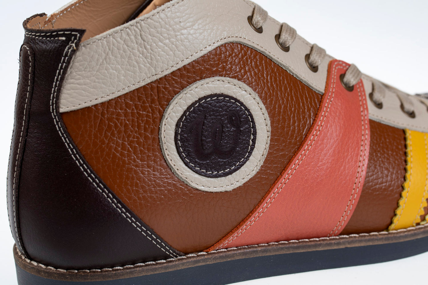 "The Racer" - brown/salmon/yellow