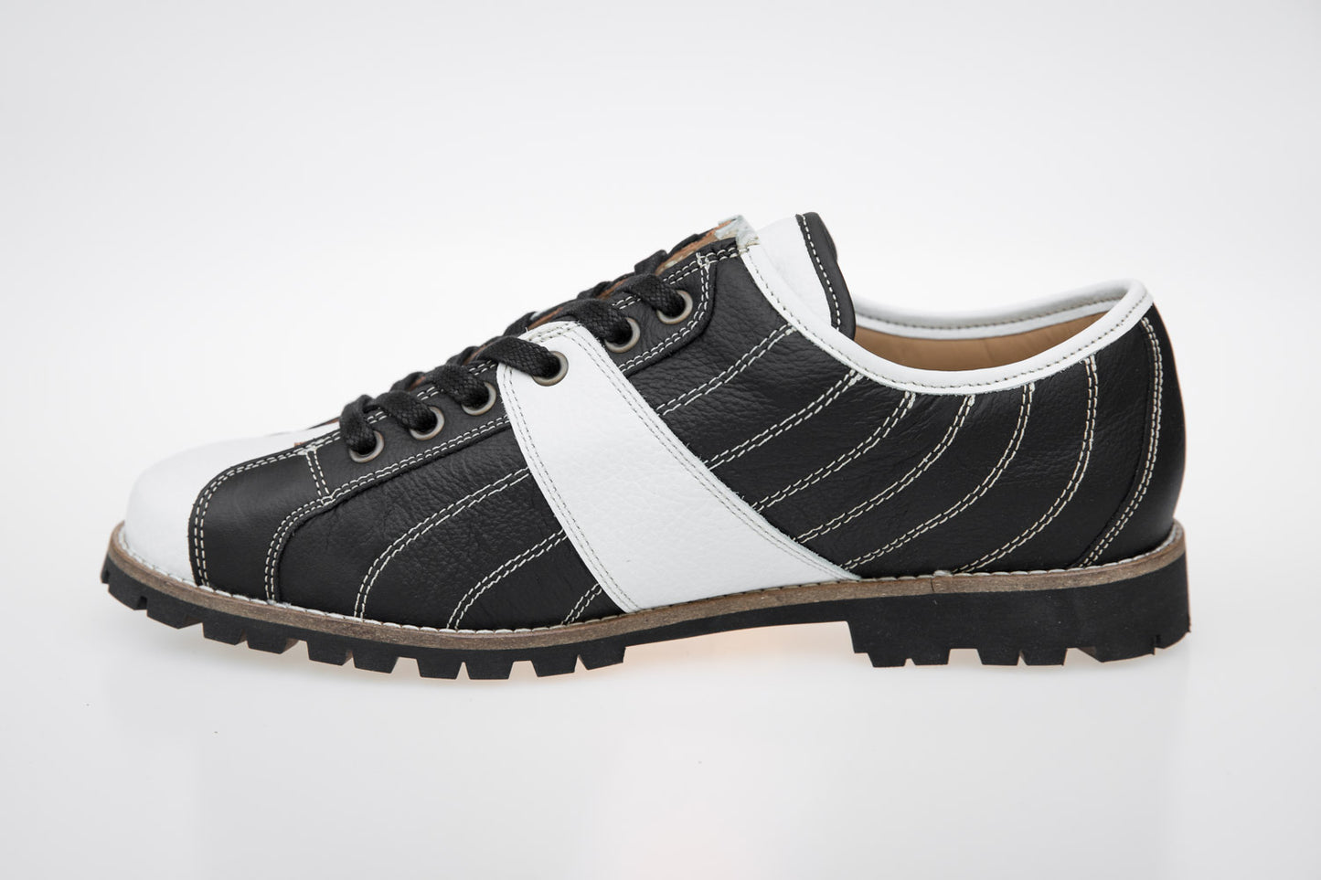 Retro Sneaker Echtleder weiß_schwarz_Vibram®