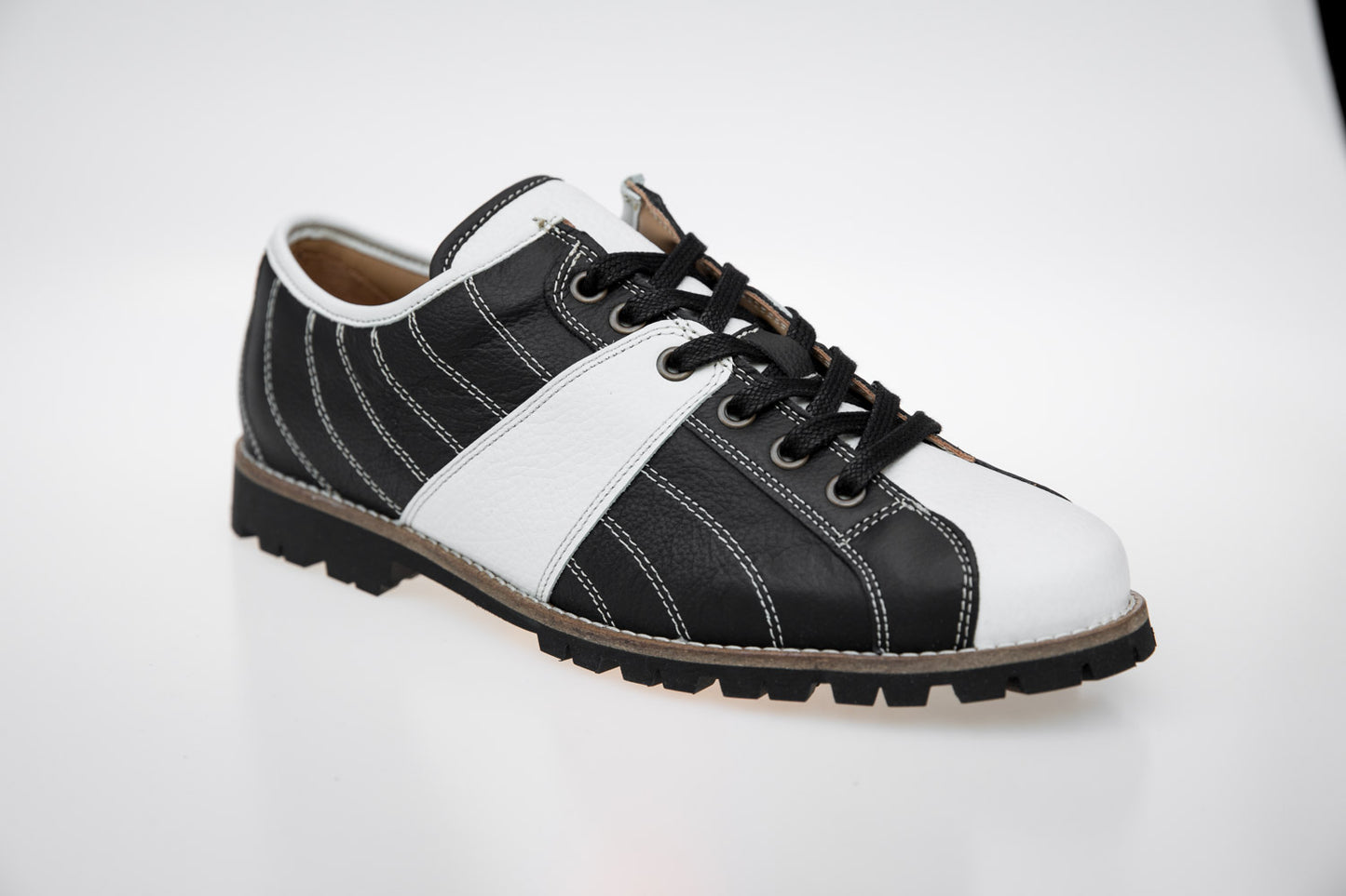 Retro Sneaker Echtleder weiß_schwarz_Vibram®